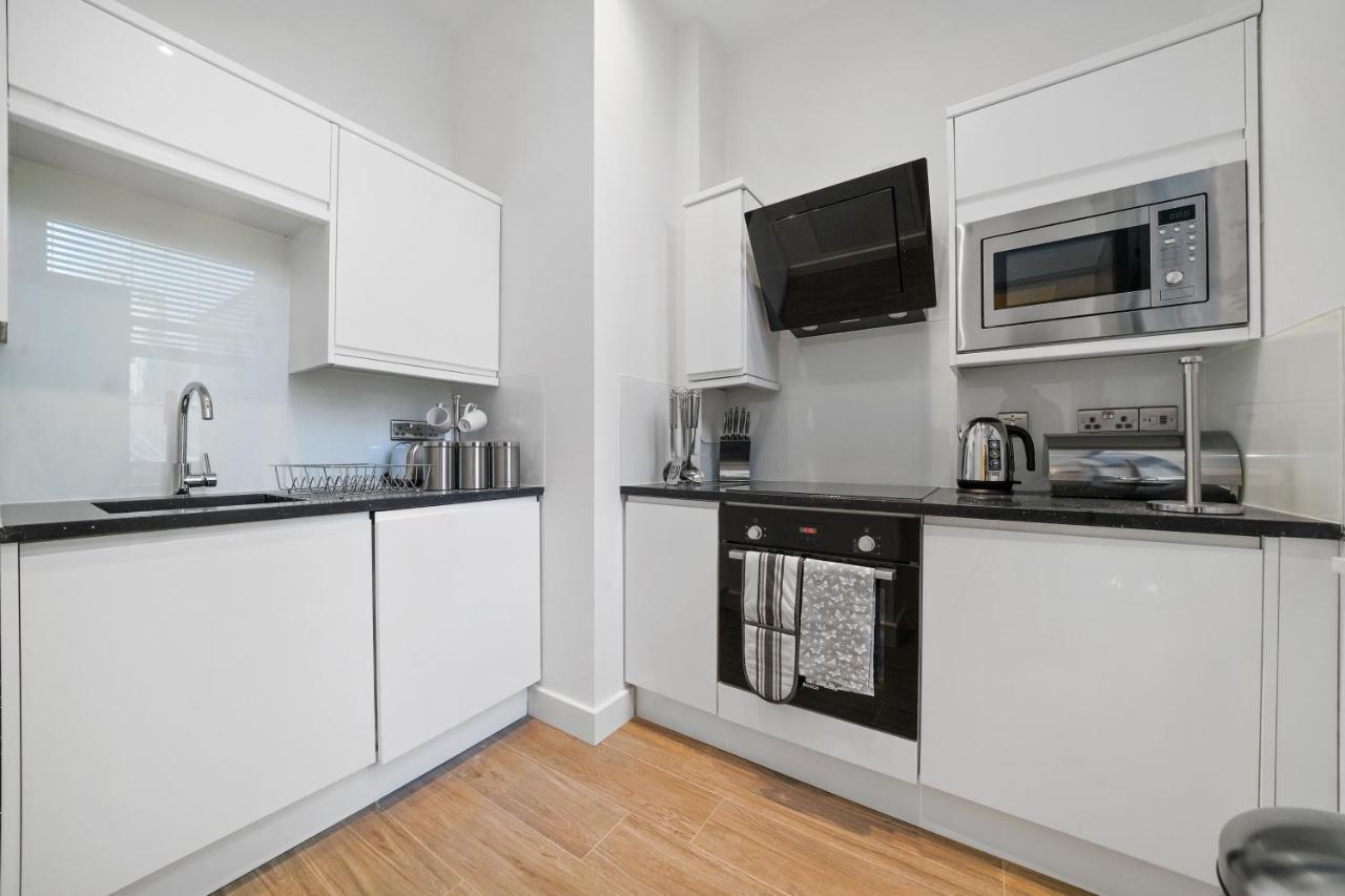 Deluxe Studio Apartment Double bed