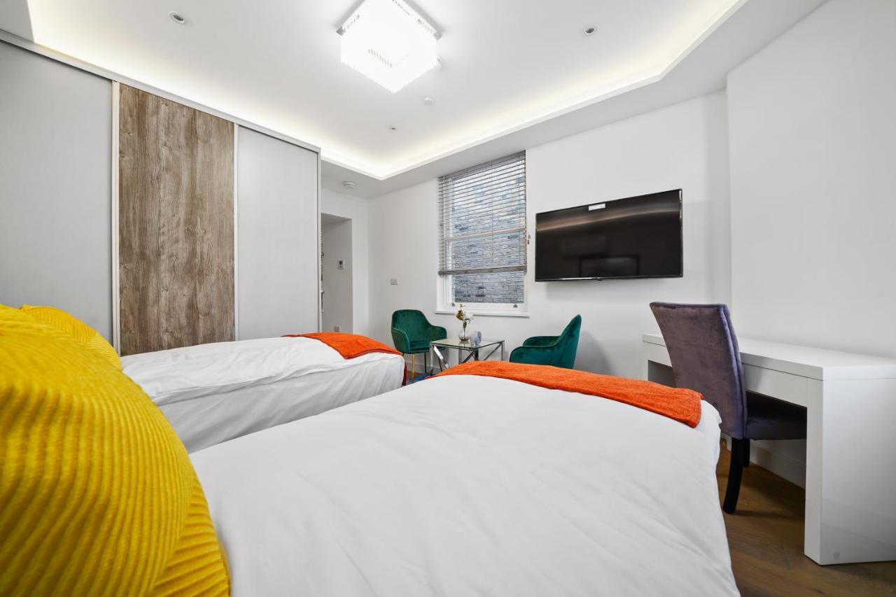 Deluxe Studio Apartment Double bed