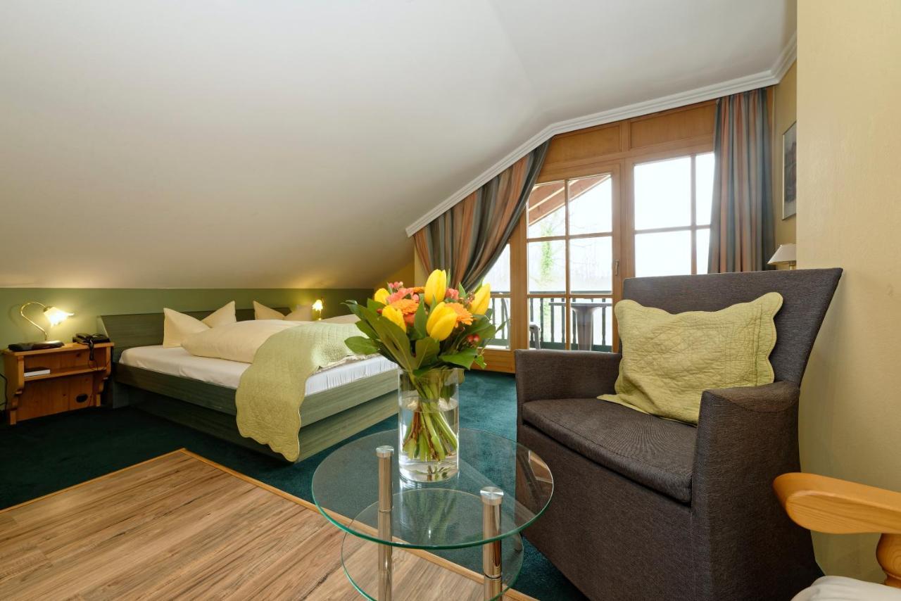 Large Double Room,974799358:JPEG