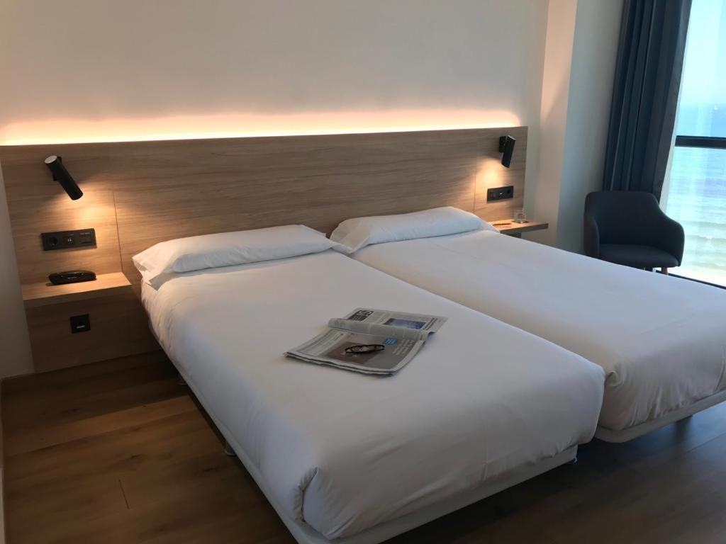 Standard Twin Room Sea View
