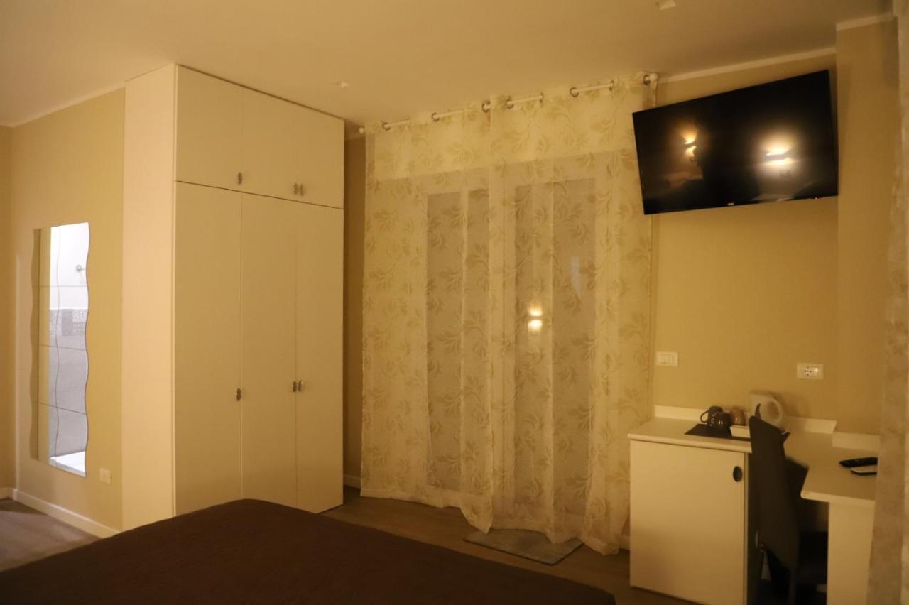 Triple Room Terrace