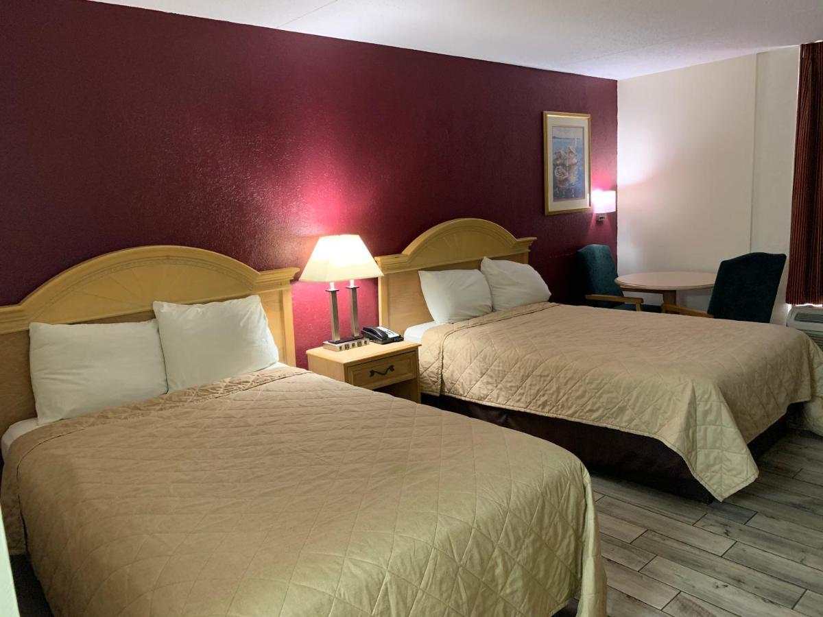 Double Room Two Double Beds Non-Smoking