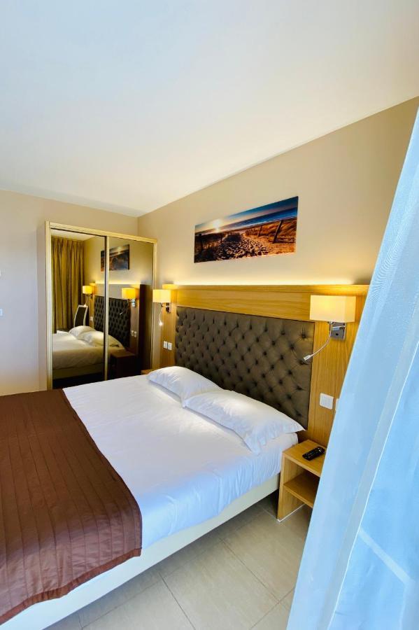 Standard Double Room Sea View