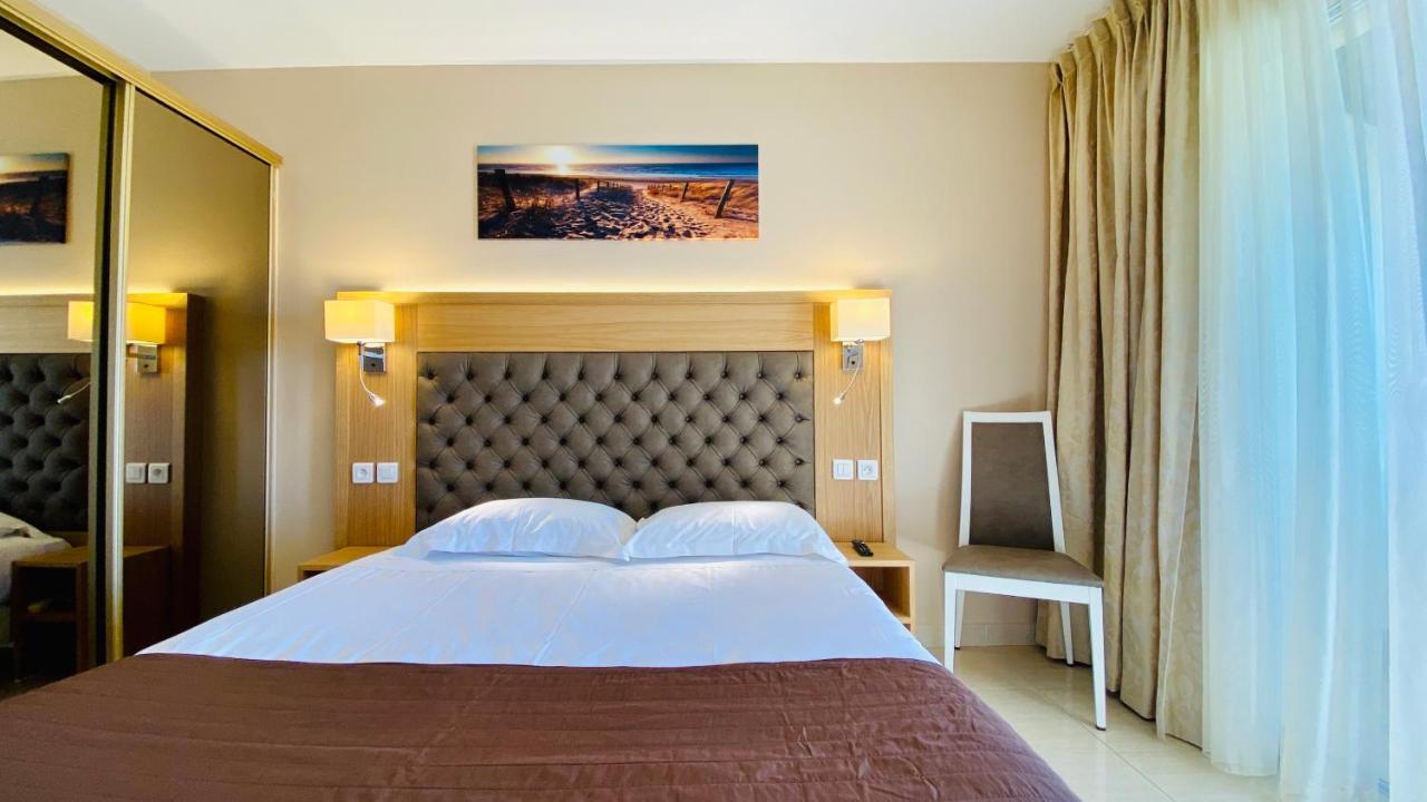 Standard Double Room Sea View