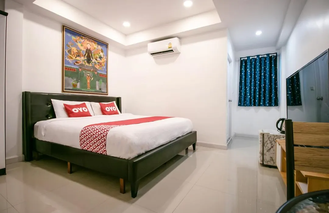 Oyo 568 Art Hotel Hua Lamphong-1