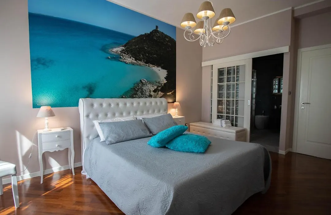 La Casa Di Adele Cagliari B&B-1