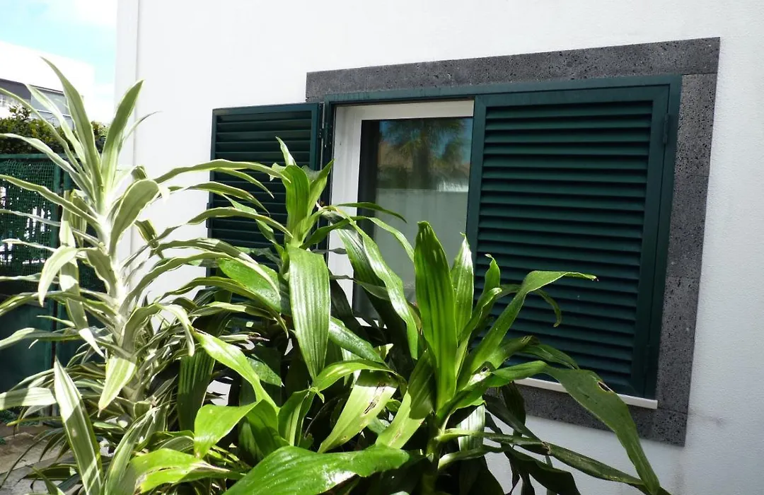 Azores Holidays House -B&B - Suites - Self Check-In Keyboard-1