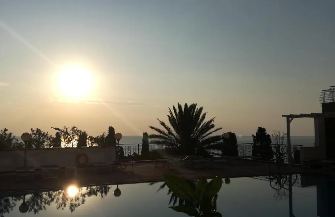 Hotel Villa Esperia-1