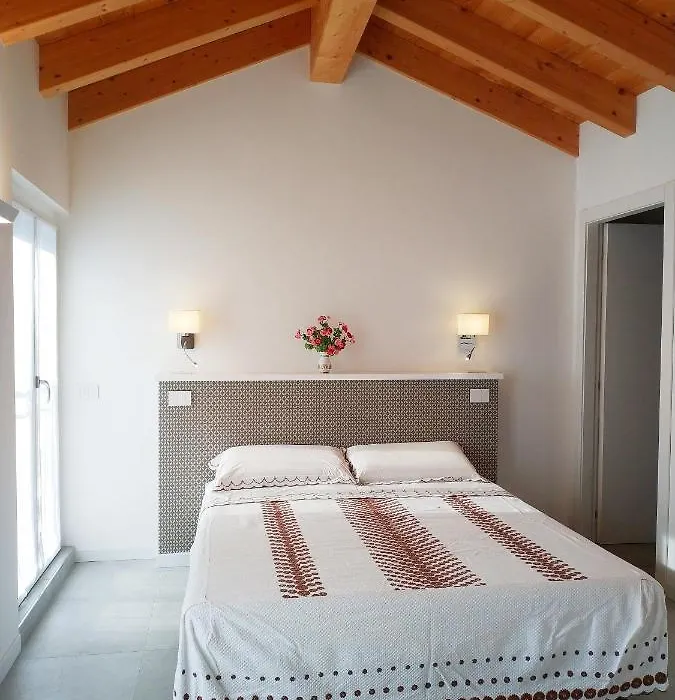 Sweet Homes-1