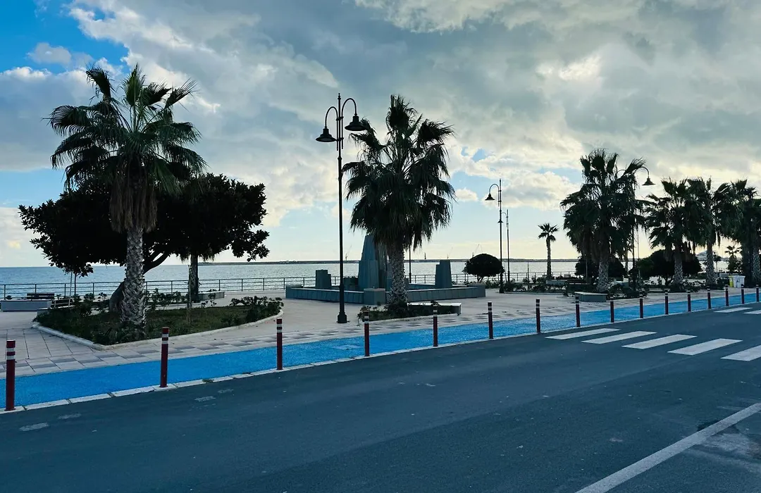 Sea Beach Pozzallo-1