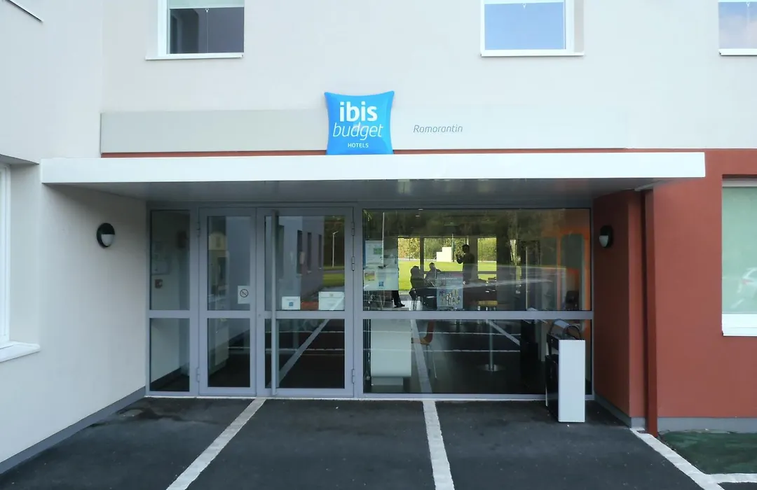 Ibis Budget Romorantin-1