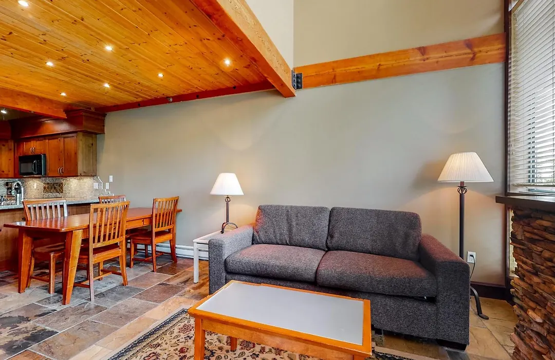 Greystone Lodge-1
