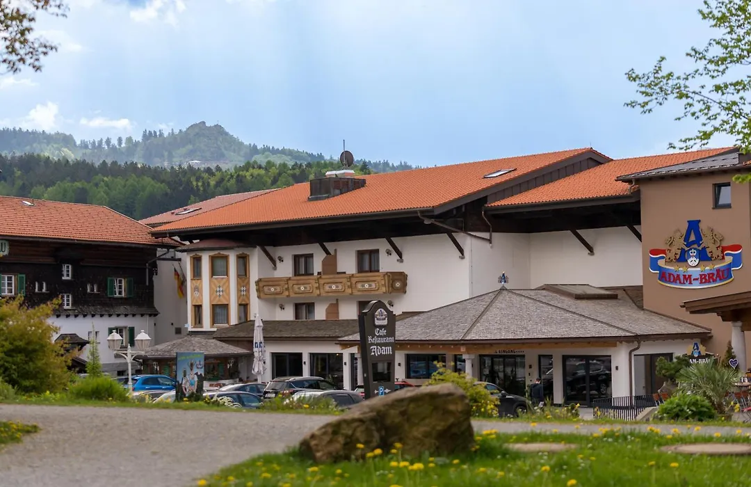 Wellness- Und Bierhotel Adam Braeu-1