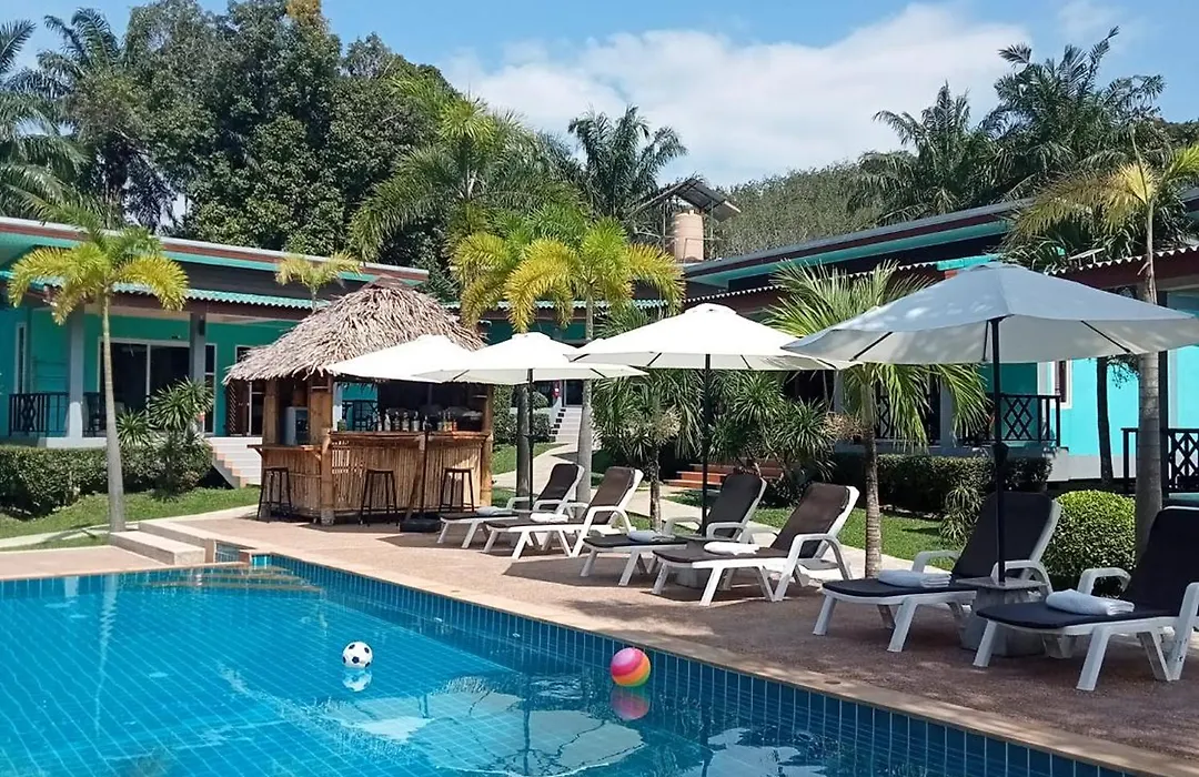 Tum Mai Kaew Lanta Resort-1
