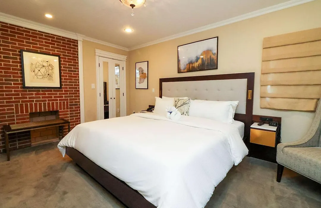 The Peacock Inn, An Ascend Collection Hotel-1