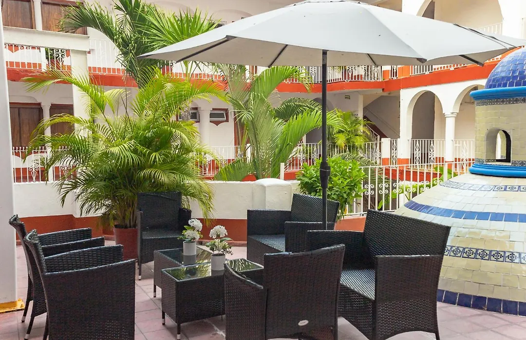Hotel Encino Malecon Centro Puerto Vallarta-1
