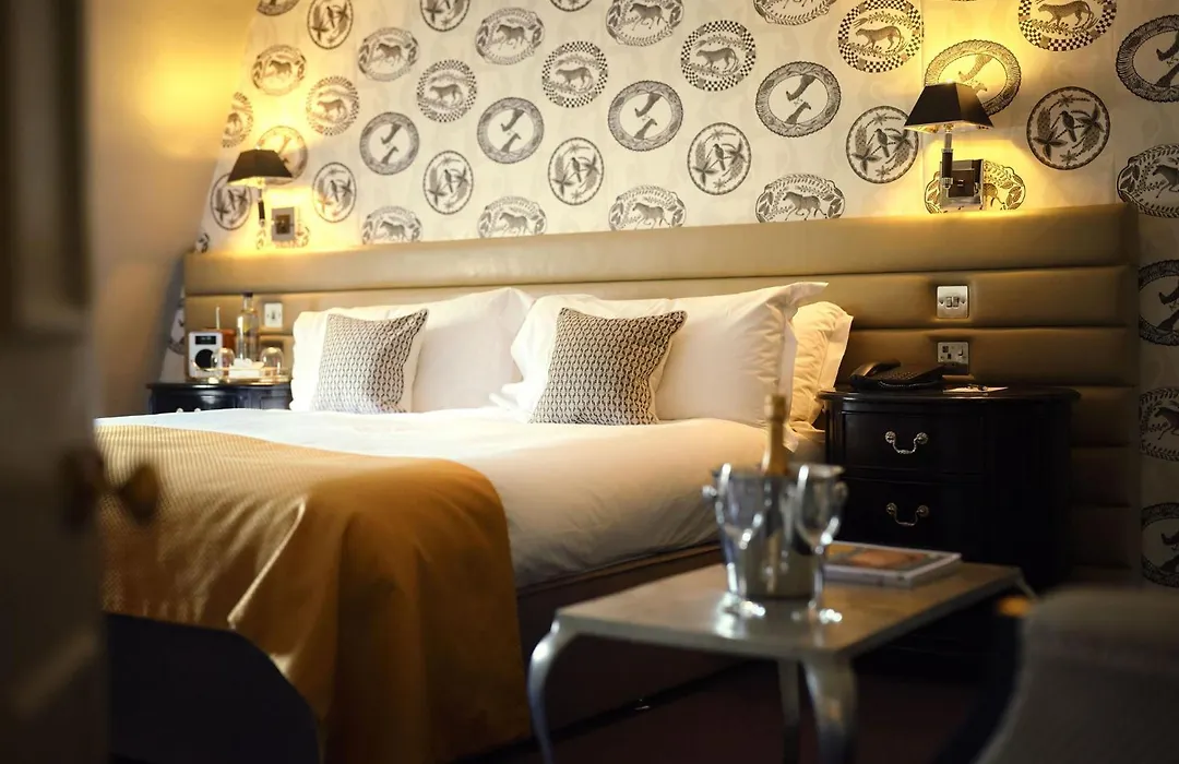 The Queensberry Hotel-1