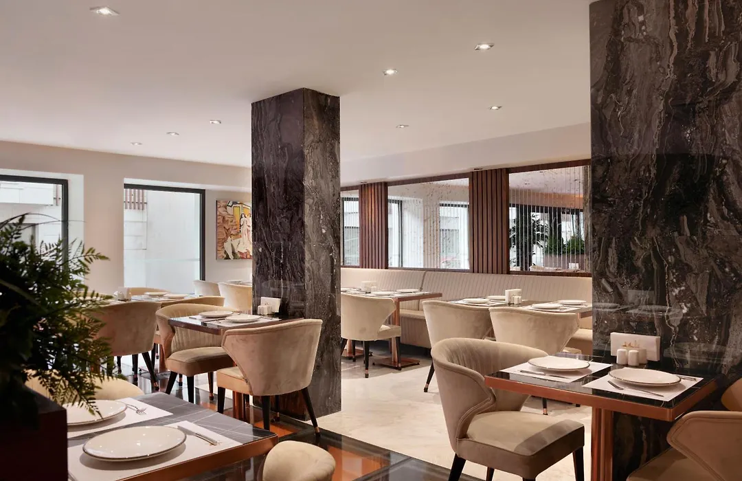 Shining Star Hotel-1