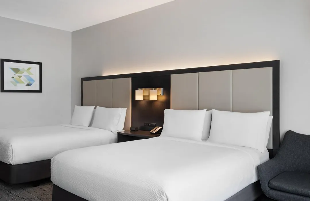 Holiday Inn Express & Suites - Tampa East - Ybor City By Ihg-1