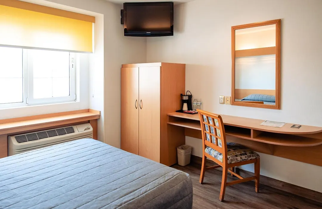 Hotel Intercity Zapopan-1