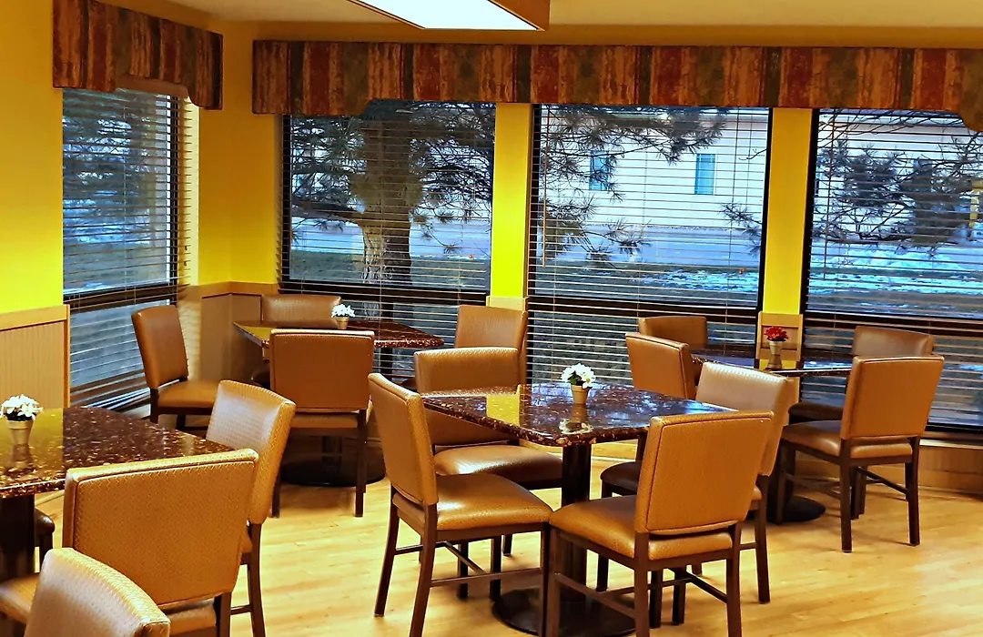 Horse Creek Inn-1