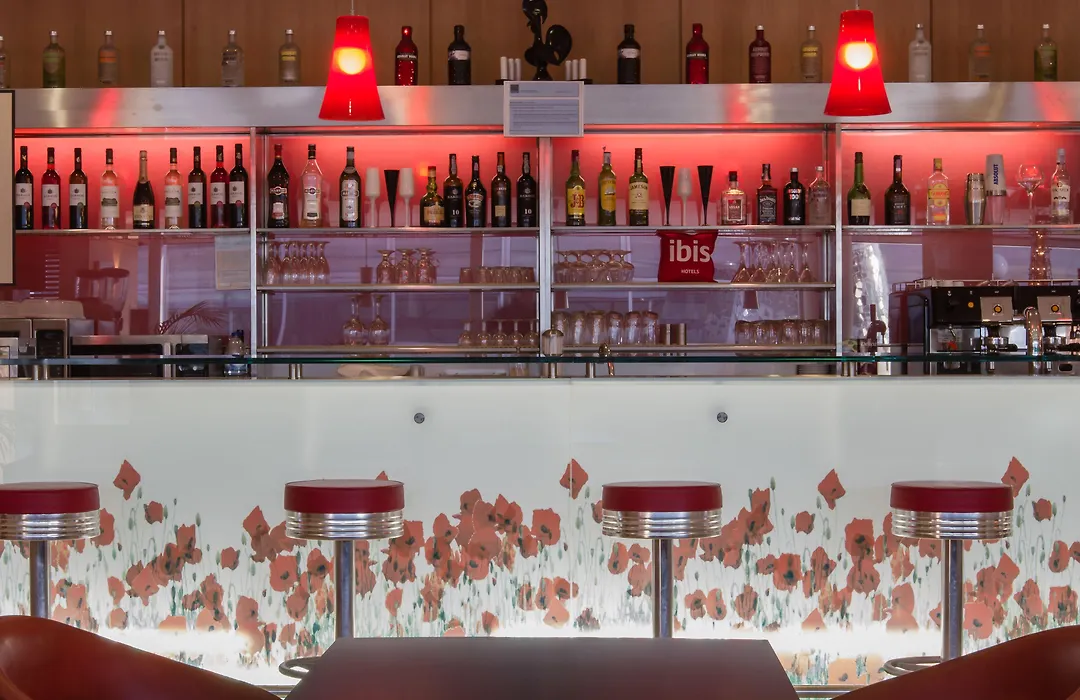 Hotel ibis Porto Sao Joao-1
