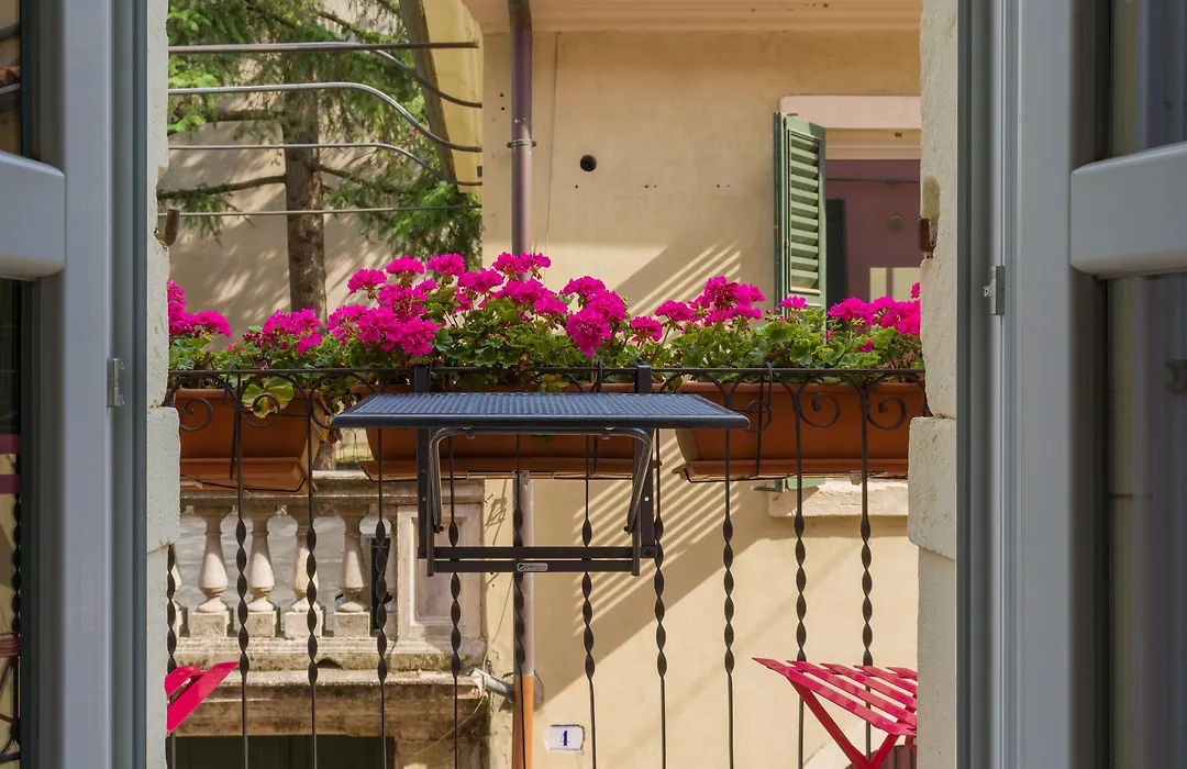 Giardino Giusti House & Court-1