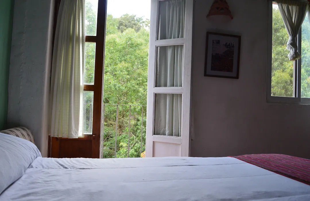 Eco Suites Uxlabil Guatemala-1