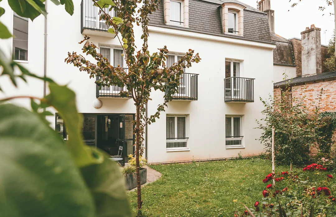 Terres De France - Appart'Hotel Quimper Bretagne-1