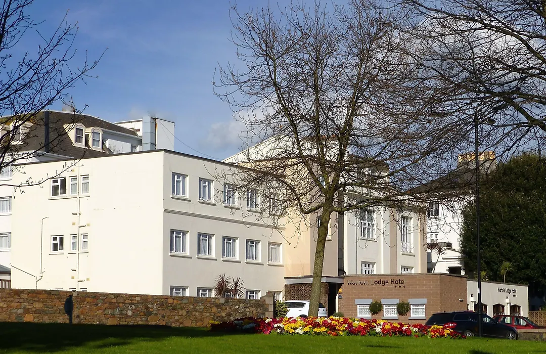 The Norfolk Lodge Hotel-1