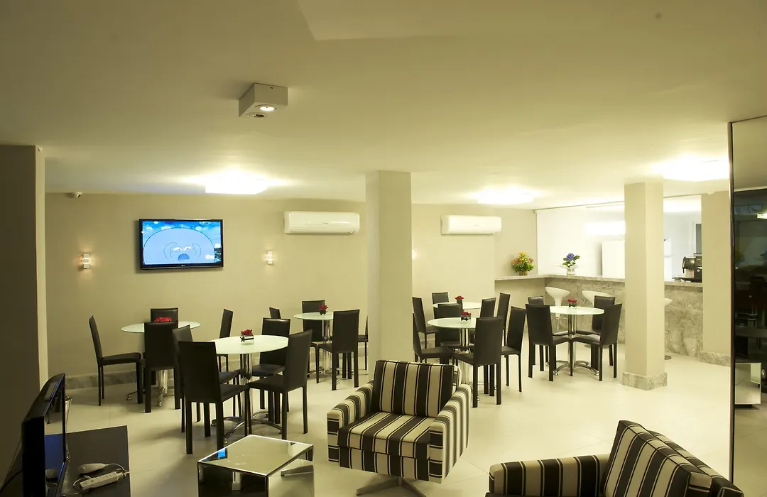 Absolutte Hotel-1