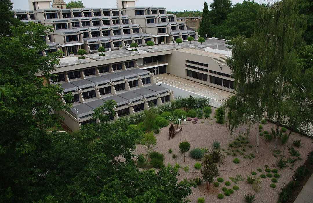 Christ'S College Cambridge-1