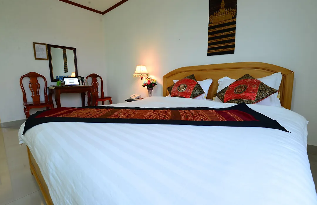 Douangpraseuth Hotel-1