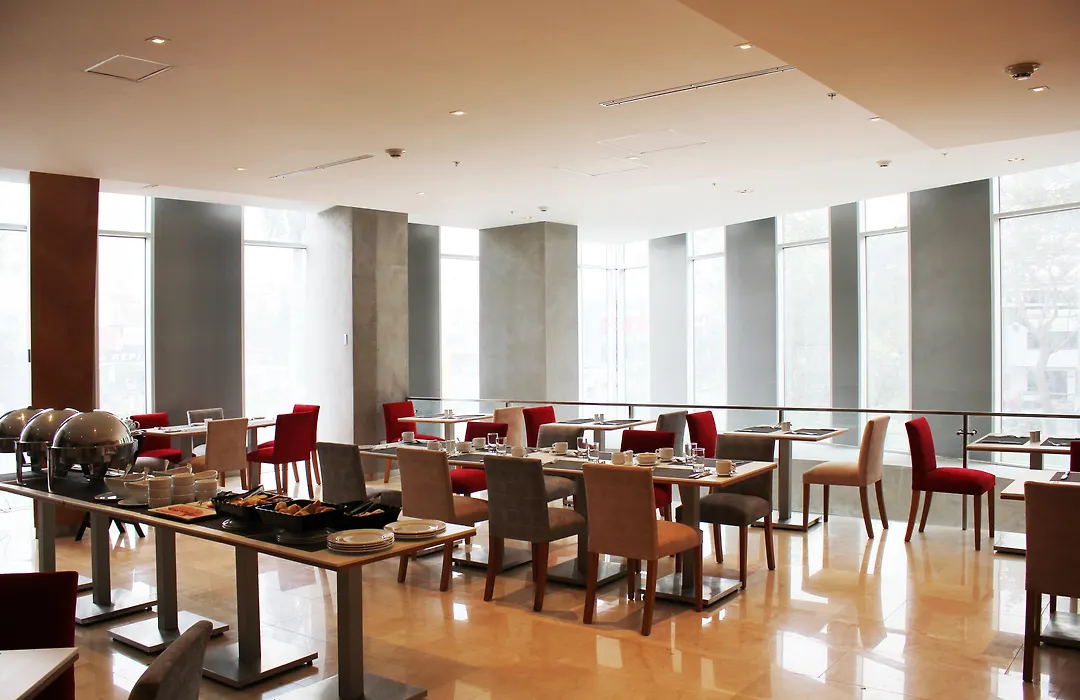 Ramada Encore By Wyndham Lima San Isidro-1