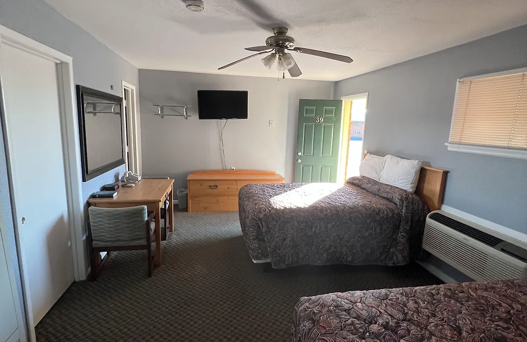 Western Motel-1