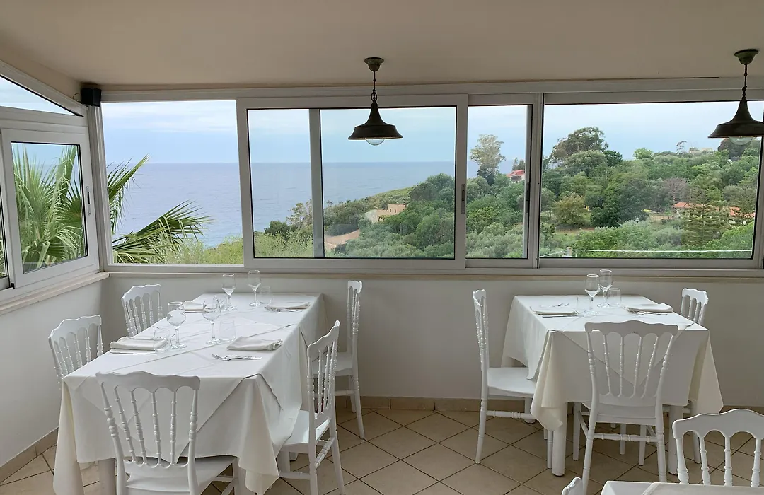 Hotel Mercurio Sul Mare - Fish Restaurant And Private Beach-1