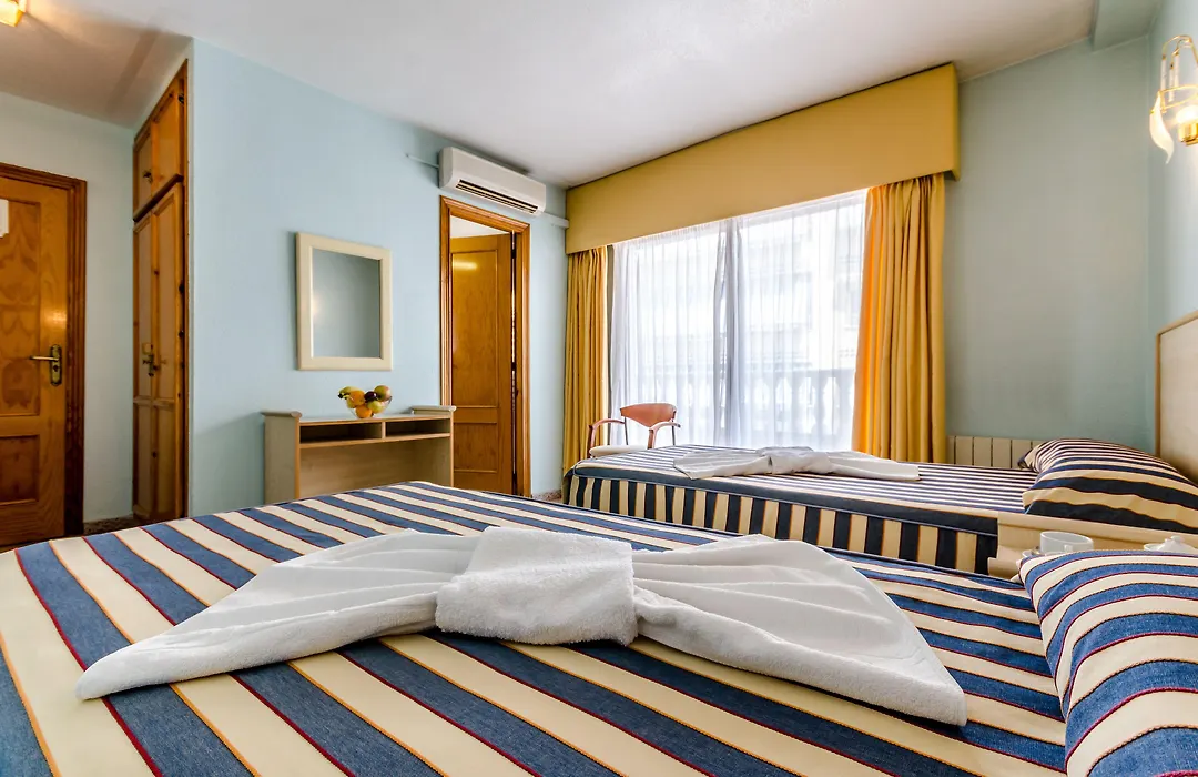 Hotel Mediterraneo-1