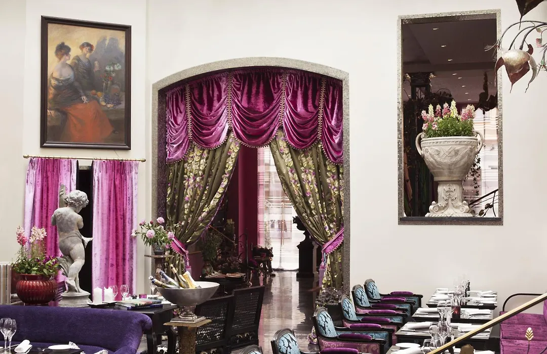 Dorsia Hotel & Restaurant-1