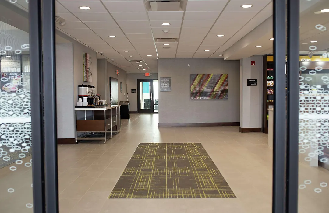 Hampton Inn And Suites Dundee-1