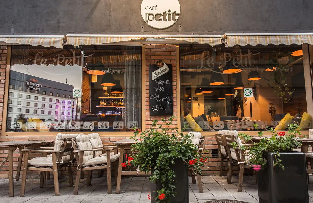 Downtown Bratislava B&B-1