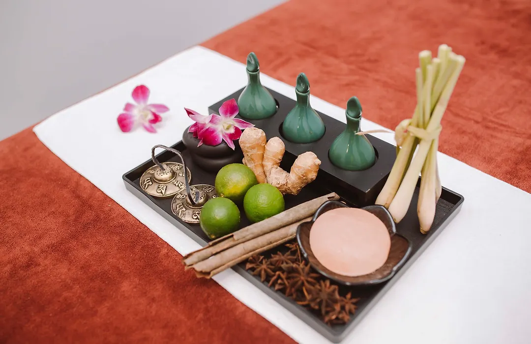 Reyna Hotel Hanoi & Spa-1