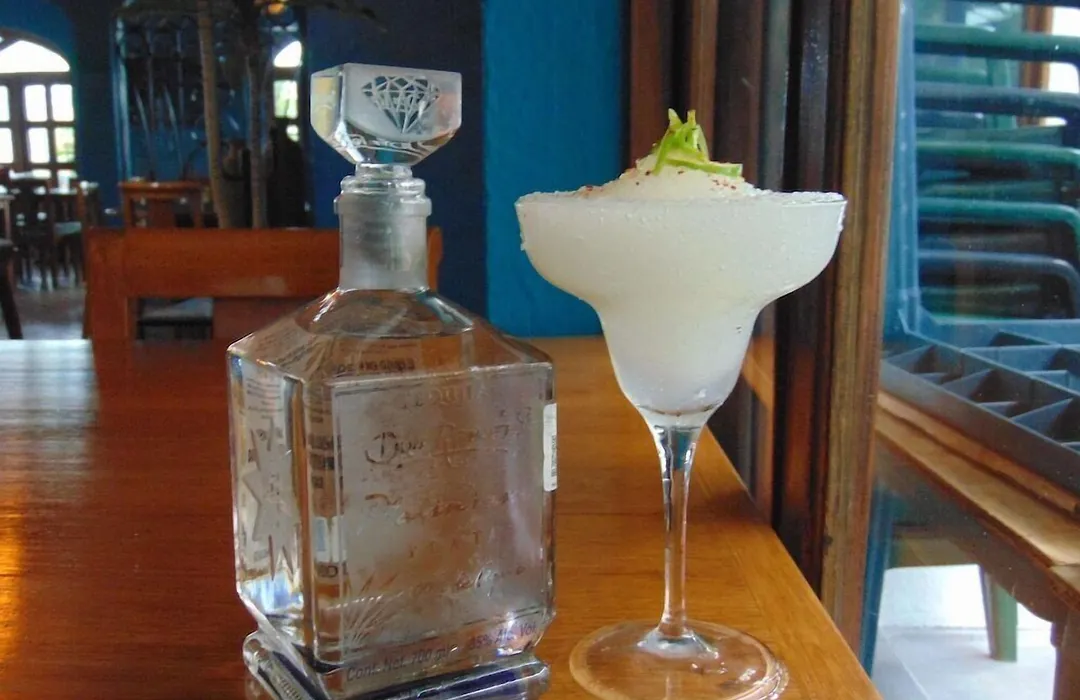 Hotel Pez Vela-1
