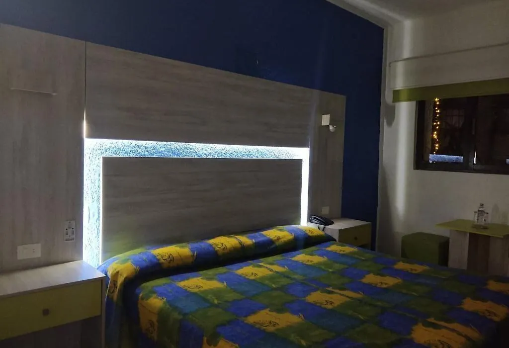 Hotel Gilbert-1