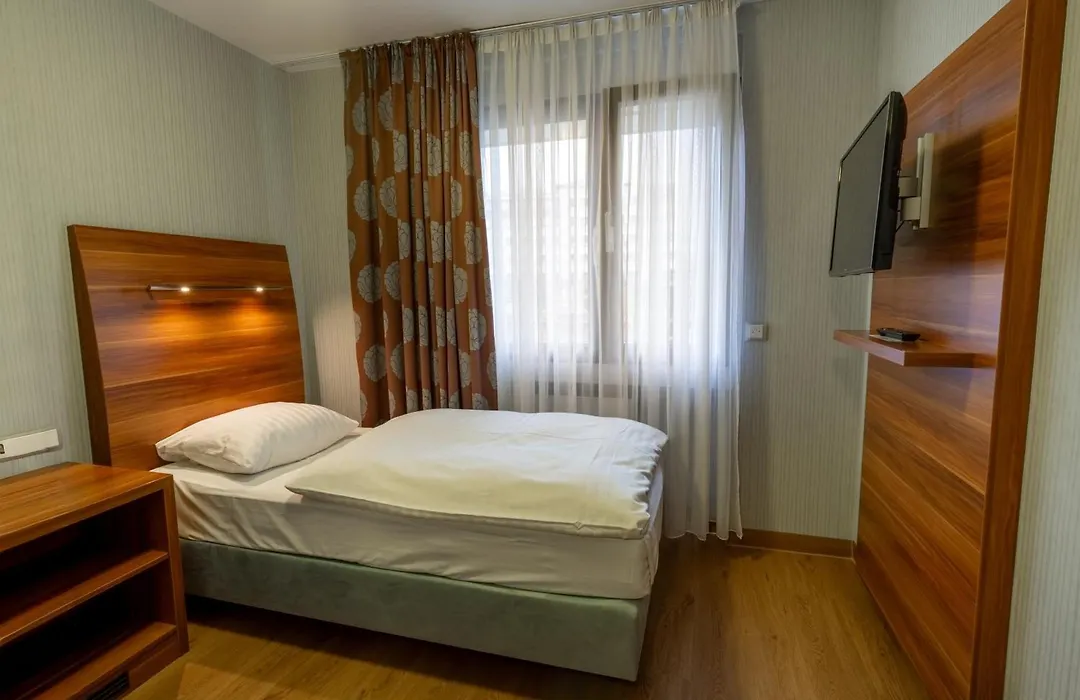 Hotel Karl-1