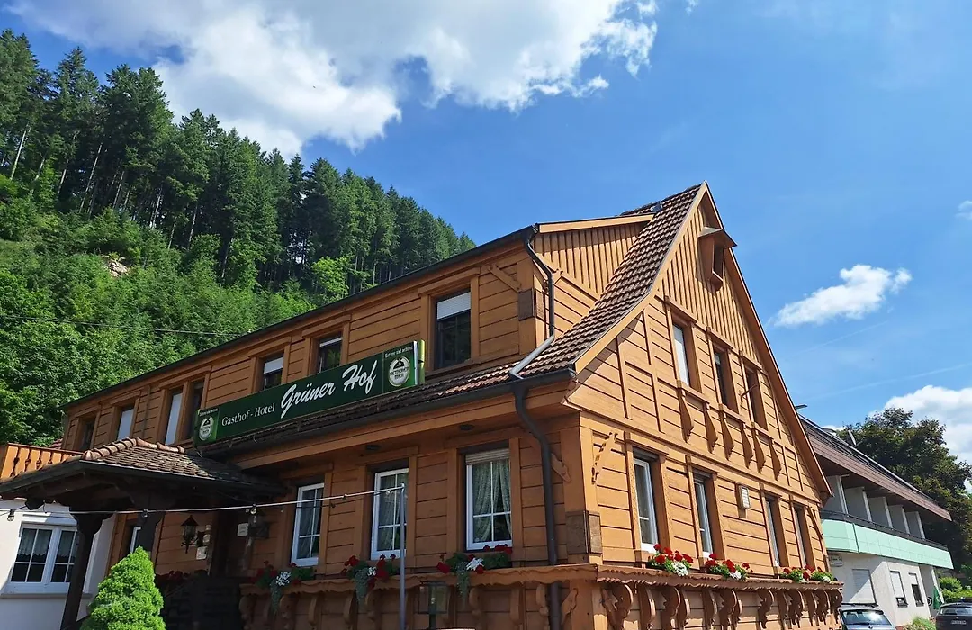 Gruener Hof-1
