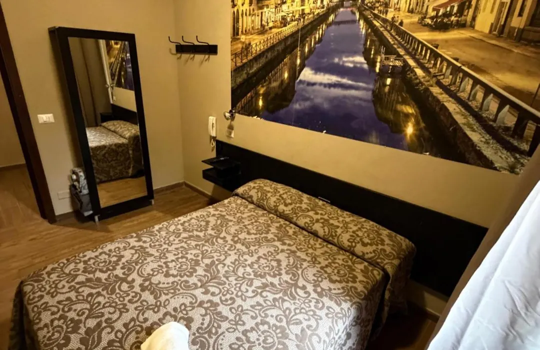 Hotel Corvetto - Monkey Hostel Milano-1