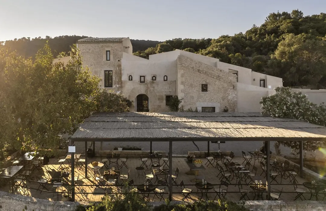 The Lodge Mallorca, Small Luxury Hotels-1