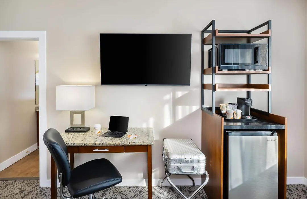 Quality Inn & Suites (Adults Only)-1