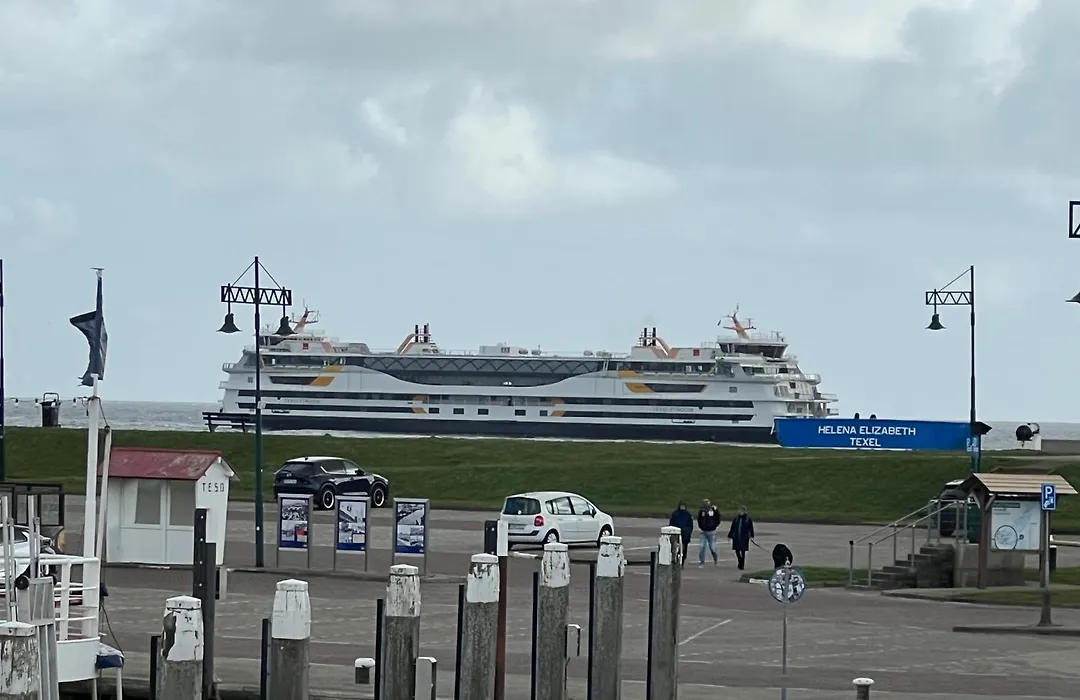 Hotel Havenzicht Texel-1
