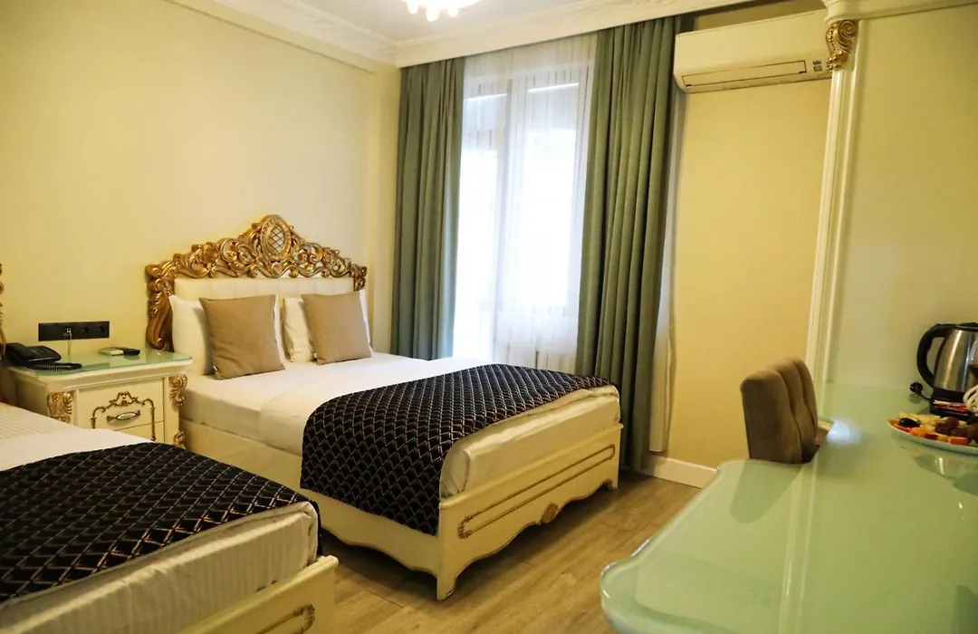 Best Town Hotel-1